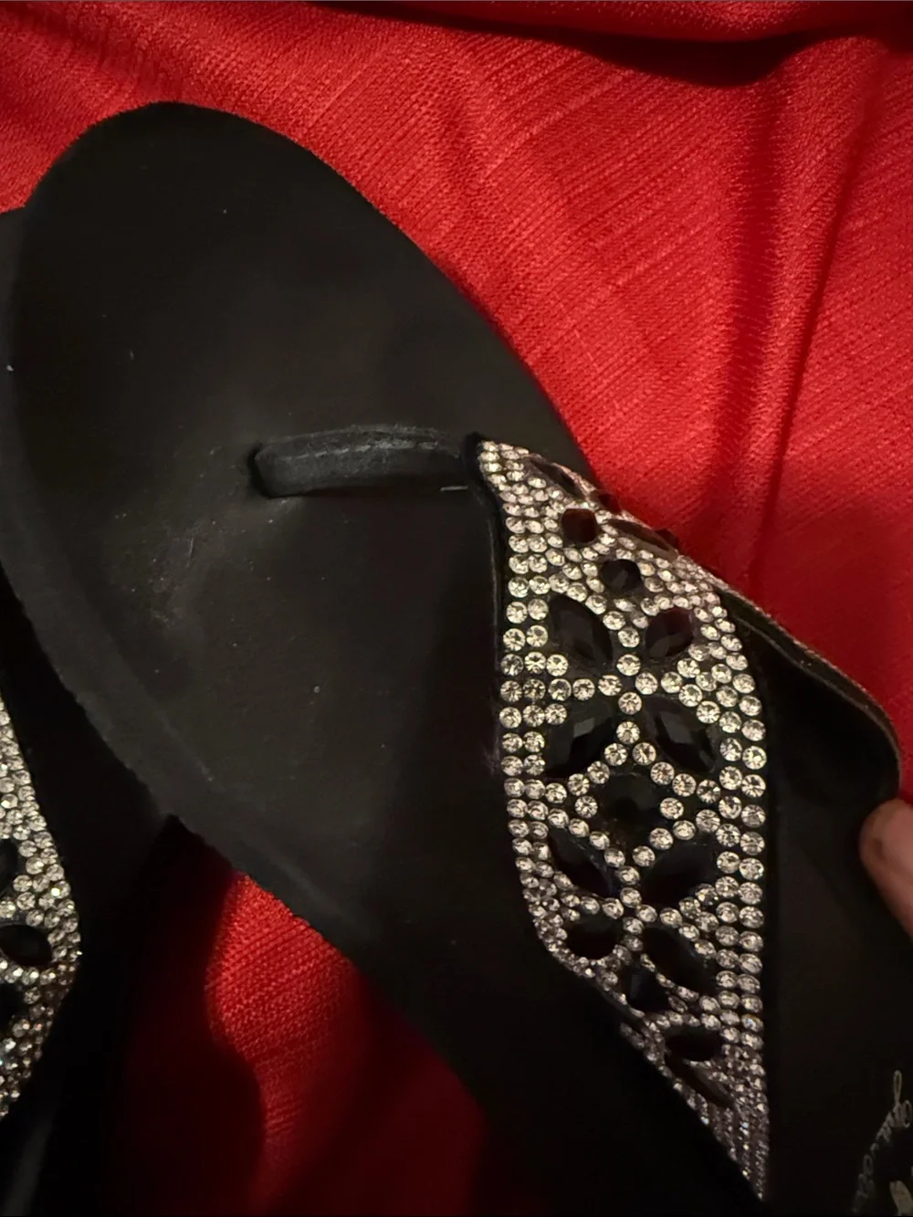 Yellow Box Black Crystal-Embellished Women's Toe-Post Sandals-size 9 - Picture 4 of 5